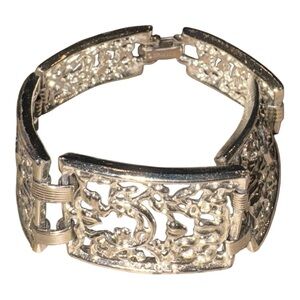 Sarah Coventry silver  Tone Filigree Panel Bracelet Vintage Signed J43